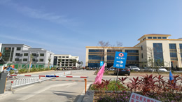 深圳地铁19号线一期汤坑站主体结构封顶